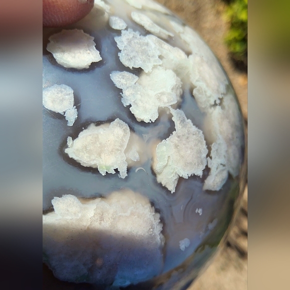 Large & Heavily Blooming Moody Flower Agate Sphere - Picture 8 of 16